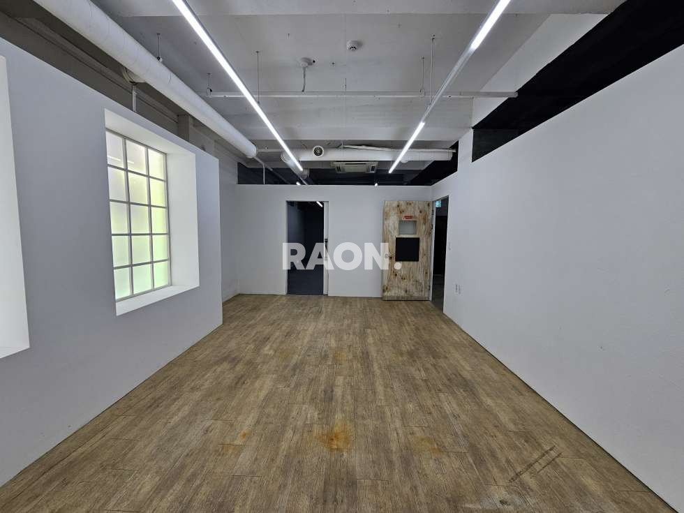 서울 마포구 연남동 [45평]경의선숲길 무권리 지층 층고높음 연습실스튜디오 강력추천 월세 매물번호 13447 사진 9