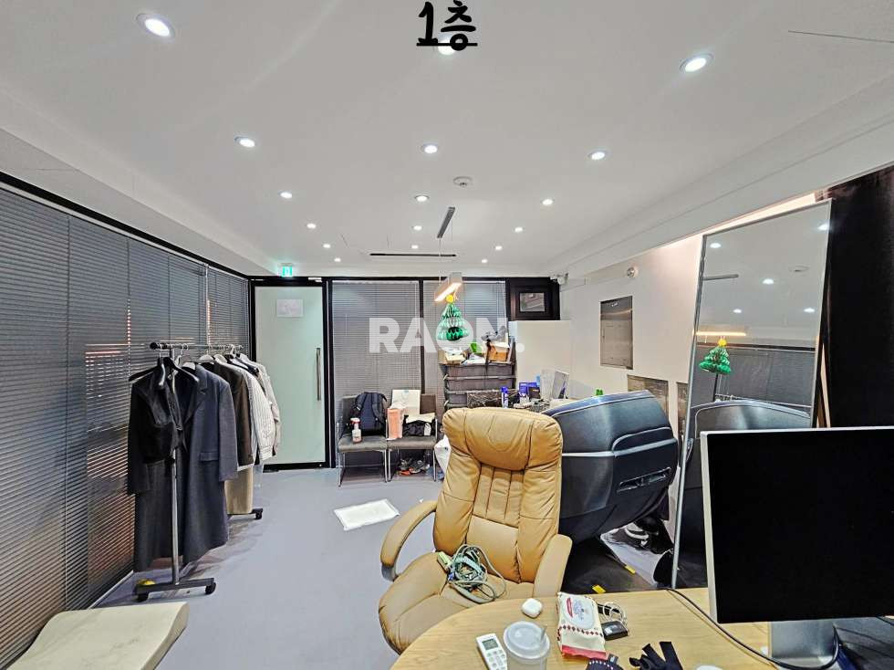 서울 마포구 합정동 [52평]연층사용 합정역 무권리 지하1층,1층 동시 사용 월세 매물번호 13599 사진 14