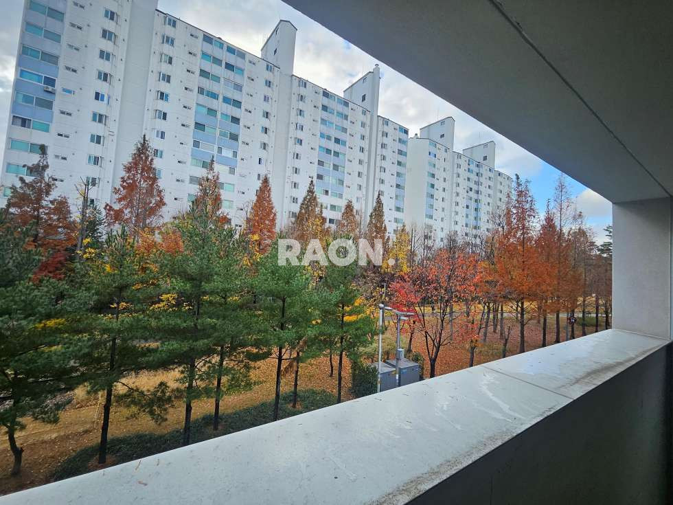 서울 마포구 연남동 [52평]연층사용 연남동 세련된 디자인 건물 월세 매물번호 13006 사진 2