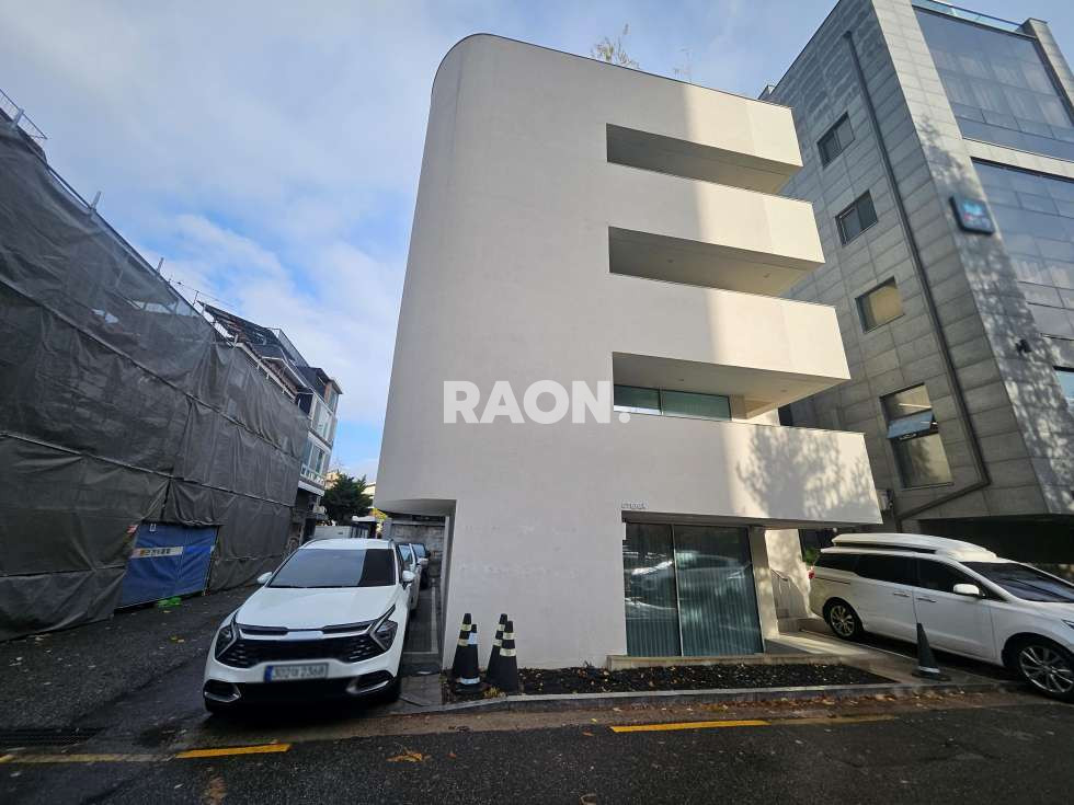 서울 마포구 연남동 [52평]연층사용 연남동 세련된 디자인 건물 월세 매물번호 13006 사진 23