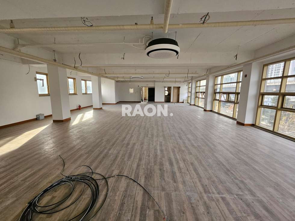서울 마포구 연남동 [114평]연층사용 연남동 채광,전용률 초우수 임대 공간 월세 매물번호 13598 사진 20