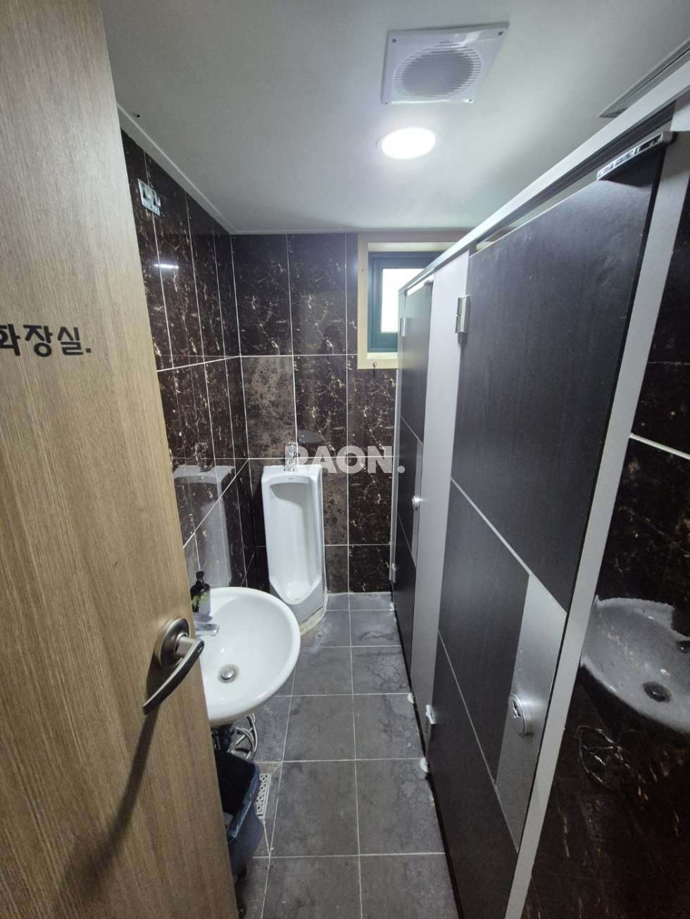 서울 마포구 동교동 [72평]연층사용 홍대 도보3분 상가 사무실 공간 월세 매물번호 13618 사진 17