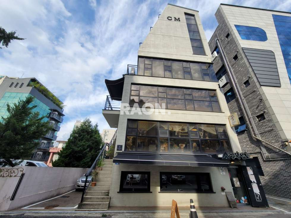 서울 마포구 동교동 [22평]동교동 오피스 1층 상가,사무실 월세 매물번호 13239 사진 2