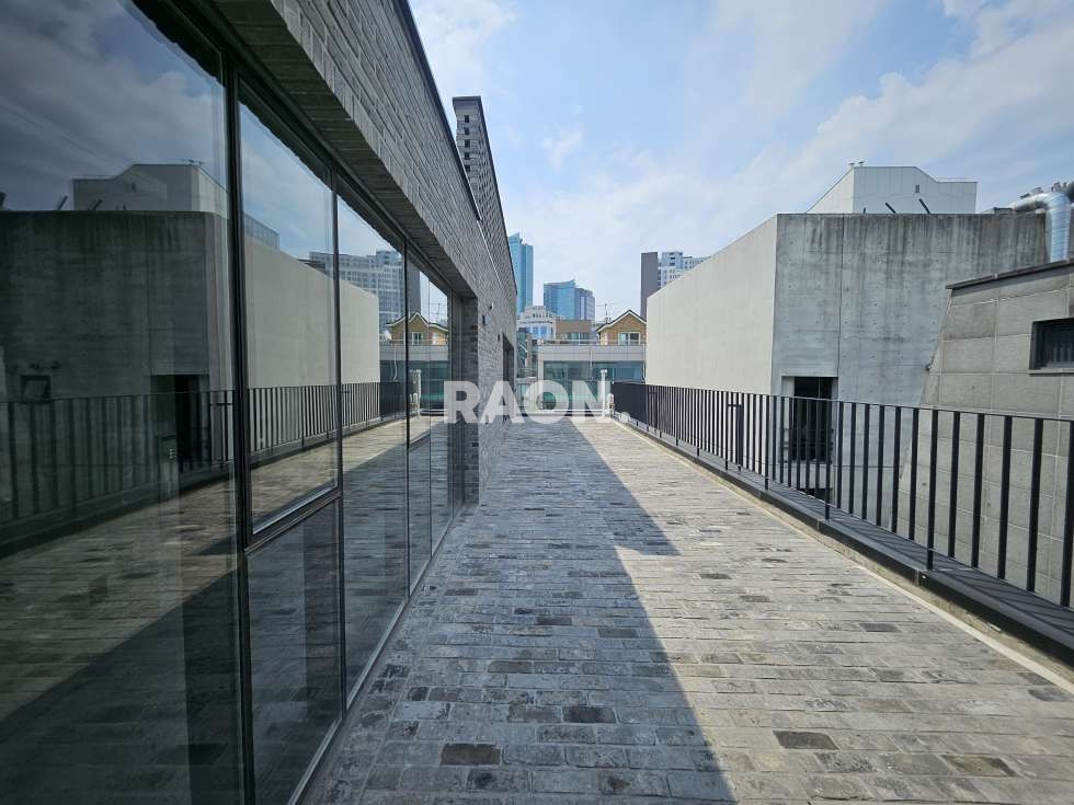서울 마포구 서교동 [24평]합정 역세권 세련된 내외관 첫입주 월세 매물번호 13675 사진 4