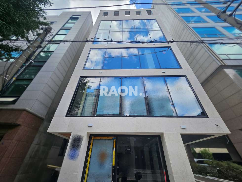 서울 마포구 서교동 [13평]신축 무권리 첫입주 깔끔 소매점 예약제업종추천 월세 매물번호 12759 사진 1