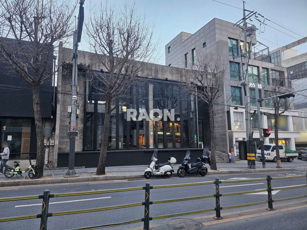 서울 마포구 서교동 [159평]홍대 놀이터 인근 팝업스토어 추천 공간 월세 매물번호 13473 사진 15