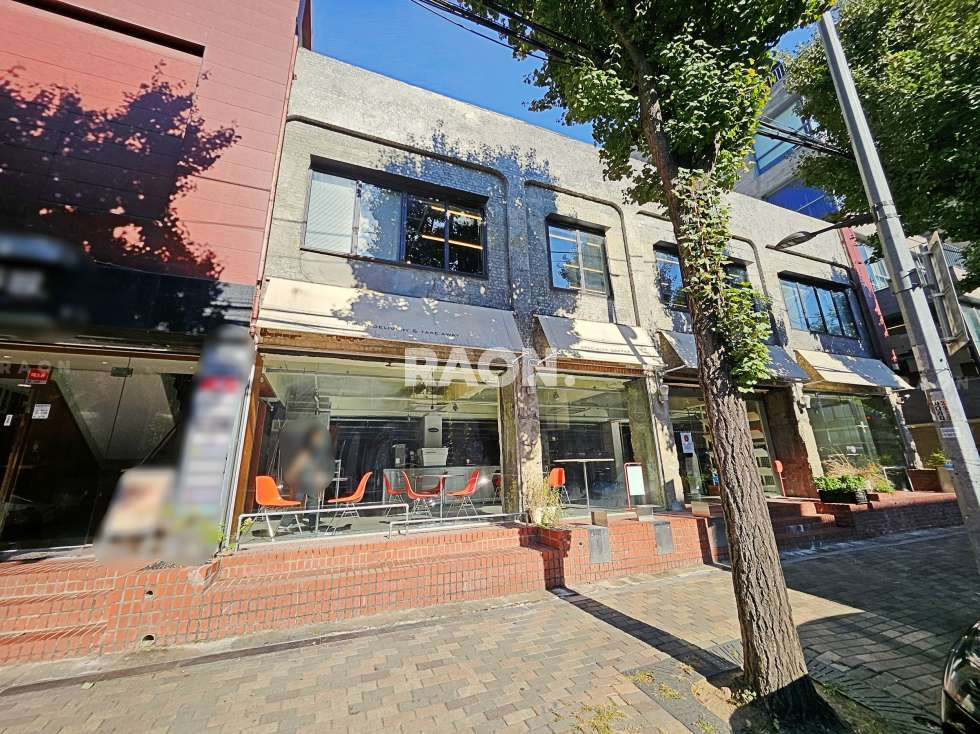 서울 마포구 서교동 [82평] 무권리 망원역세권 대로변 귀한 상가 사무실 월세 매물번호 13729 사진 1