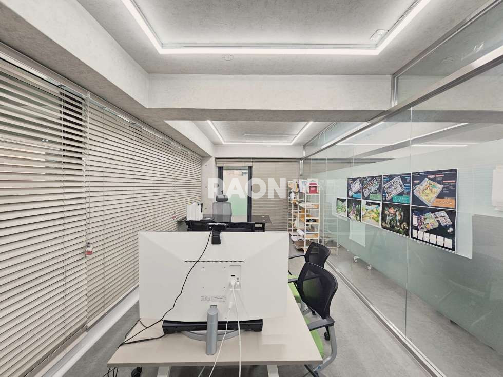서울 마포구 서교동 [30평]합정역 내부룸 싱크대 테라스 외부남녀분리 화장실 월세 매물번호 10805 사진 4