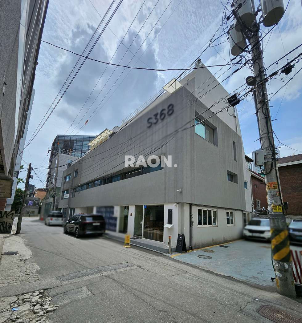 서울 마포구 서교동 [120평]연층사용 홍대패션거리 풀 인테리어 월세 매물번호 12936 사진 1
