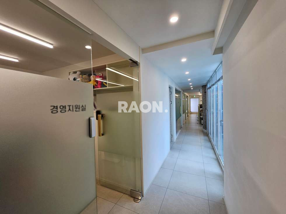 서울 마포구 서교동 [120평]연층사용 홍대패션거리 풀 인테리어 월세 매물번호 12936 사진 6