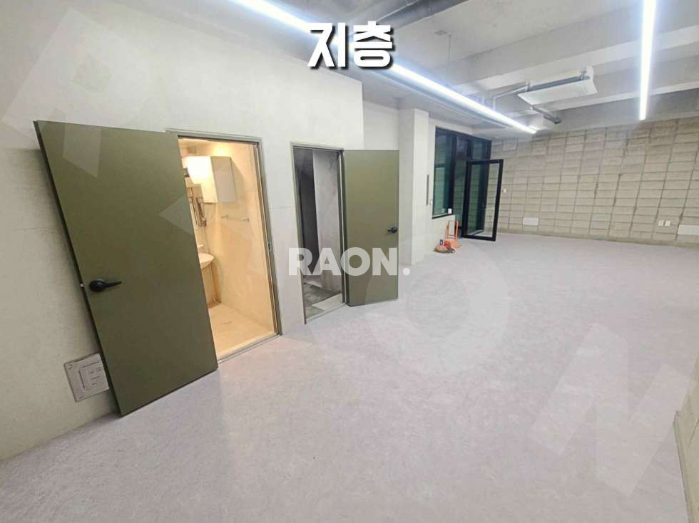 서울 마포구 합정동 [24평] 합정 도보권 신축 스튜디오 사무실 강력추천 월세 매물번호 10320 사진 2