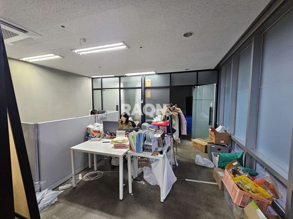 서울 마포구 연남동 [69평]대로변 인테리어 완비 주차2대 가성비 공간 월세 매물번호 12228 사진 11