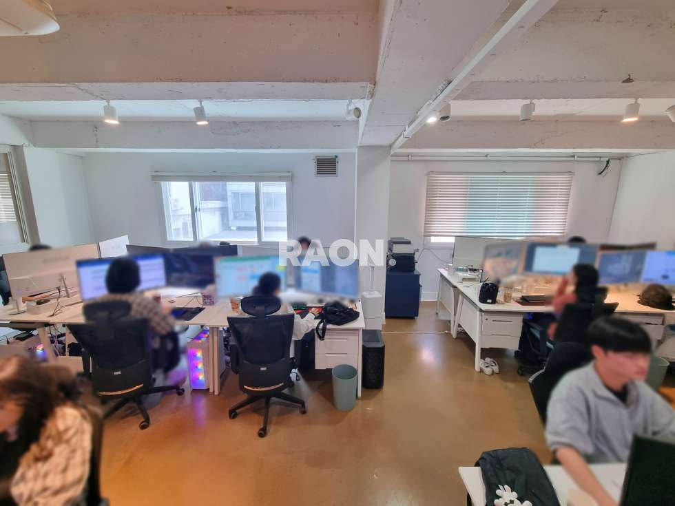 서울 마포구 서교동 [34평]가성비 좋고 깔끔한 내부 인테리어 월세 매물번호 13630 사진 3