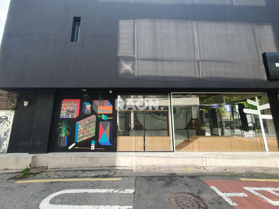 서울 마포구 서교동 [38평]홍대놀이터 인근 무권리 대로변 통임대 월세 매물번호 12866 사진 2
