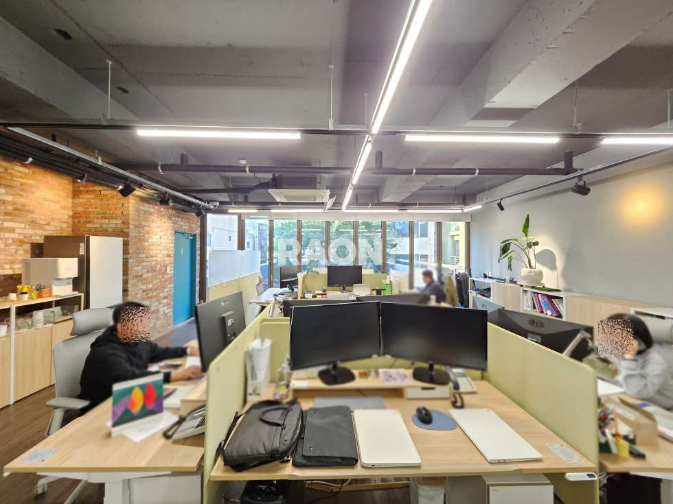 서울 마포구 서교동 [39평] 홍대 역세권 독보적 퀄리티, 단독 테라스 월세 매물번호 13827 사진 2