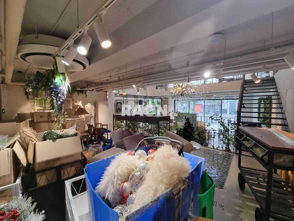 서울 마포구 상수동 [216평] 상수, 밤성아파트 대로변 3개층 연층사용 판매점,쇼룸 추천 월세 매물번호 13823 사진 31