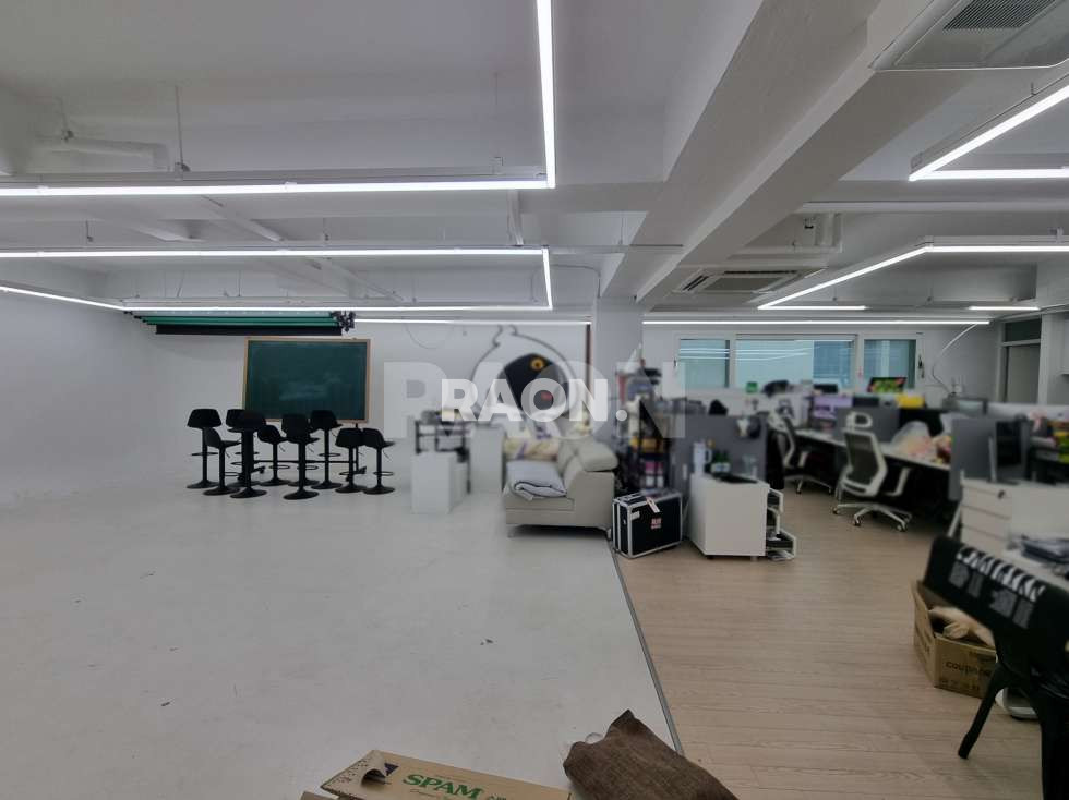 서울 마포구 동교동 [77평] 연층사용 홍대역 5분 동교동 오피스라인 화이트톤 인테리어 월세 매물번호 13837 사진 19