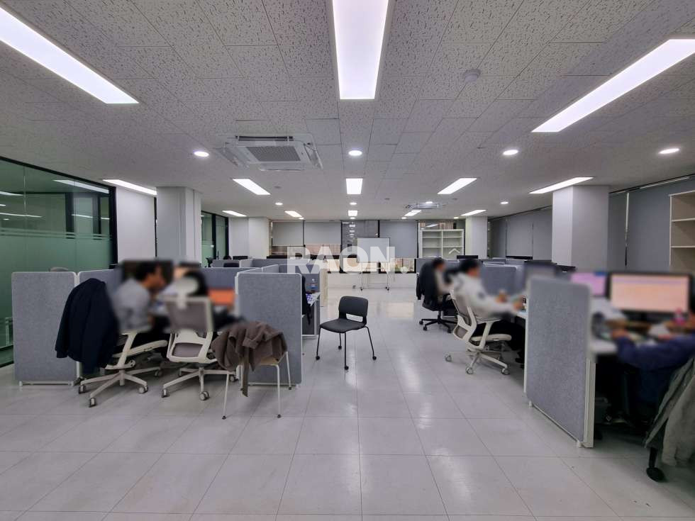 서울 마포구 서교동 [84평]합정역세권 도로변 위치 면적 넓은 가성비 사무실 월세 매물번호 12754 사진 1