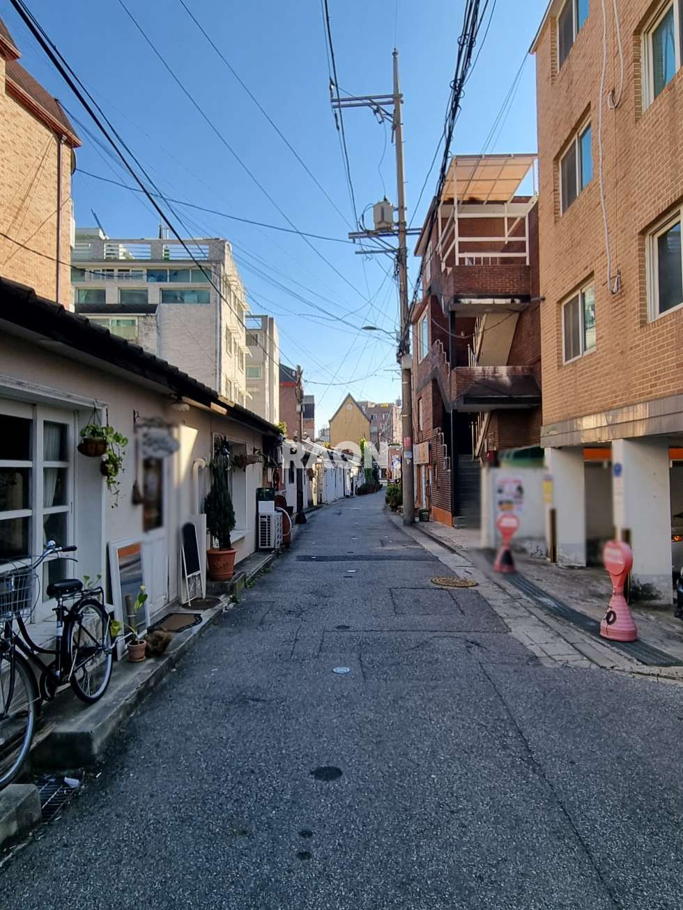 서울 마포구 연남동 [약10평] 끝남동 1층상가 권리금 있습니다. 월세 매물번호 13848 사진 11