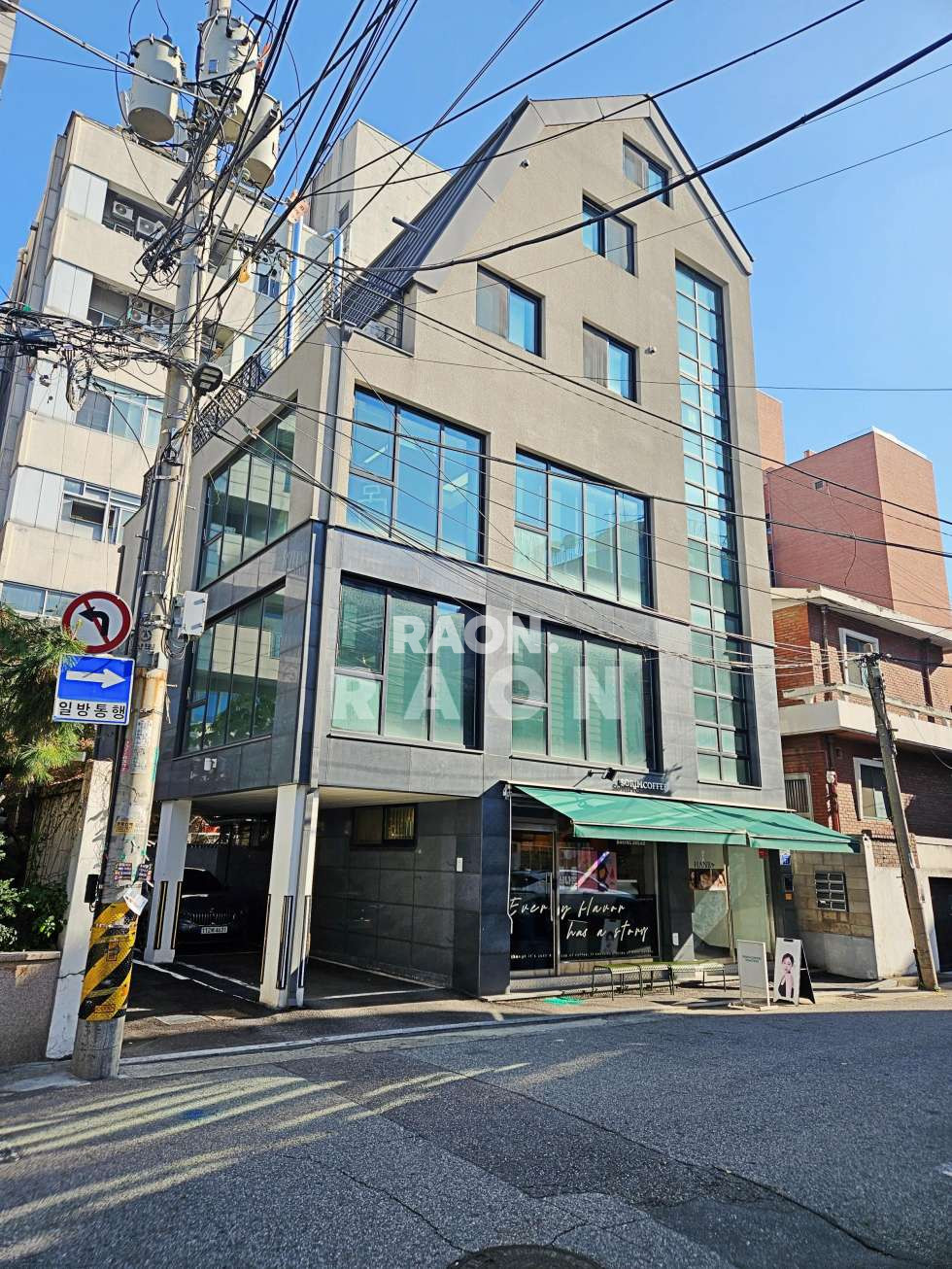 서울 마포구 서교동 [27평] 홍대역 도보 5분 임대료 위치 컨디션 독보적인 공간 월세 매물번호 11896 사진 1