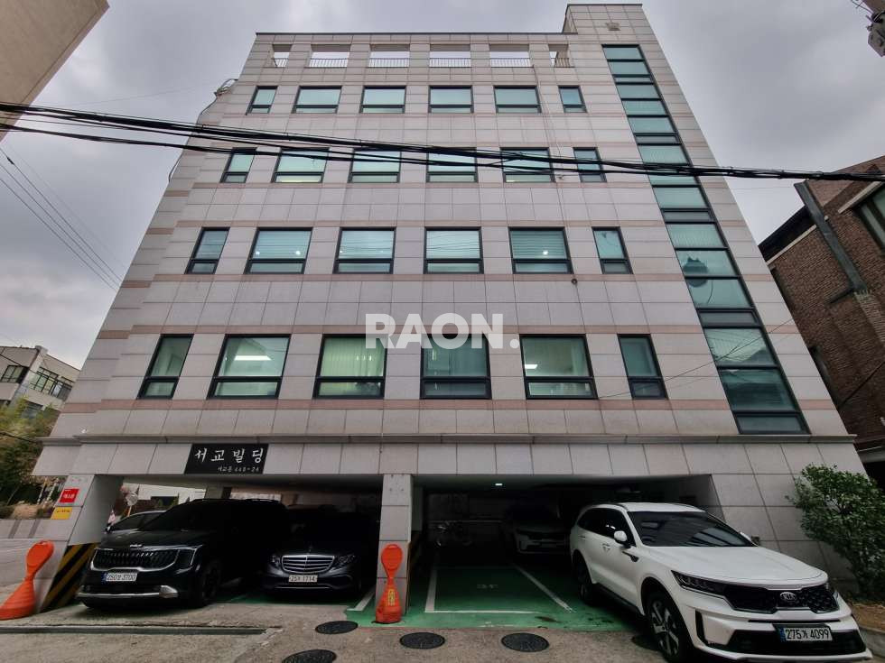 서울 마포구 서교동 [49평]홍대역세권 서교동 오피스 라인 주차3대 가능 월세 매물번호 13914 사진 1