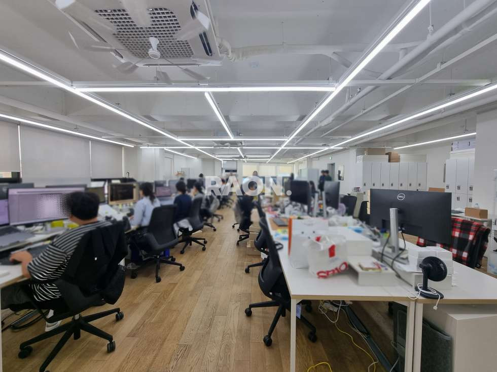 서울 마포구 서교동 [79평] 합정,상수 더블역세권 레드로드길 인테리어 완비 강력추천 임대공간 월세 매물번호 13775 사진 1