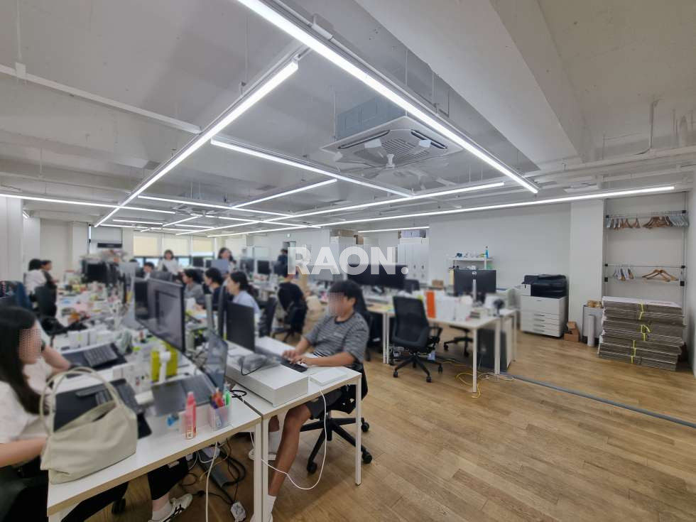 서울 마포구 서교동 [79평] 합정,상수 더블역세권 레드로드길 인테리어 완비 강력추천 임대공간 월세 매물번호 13775 사진 5