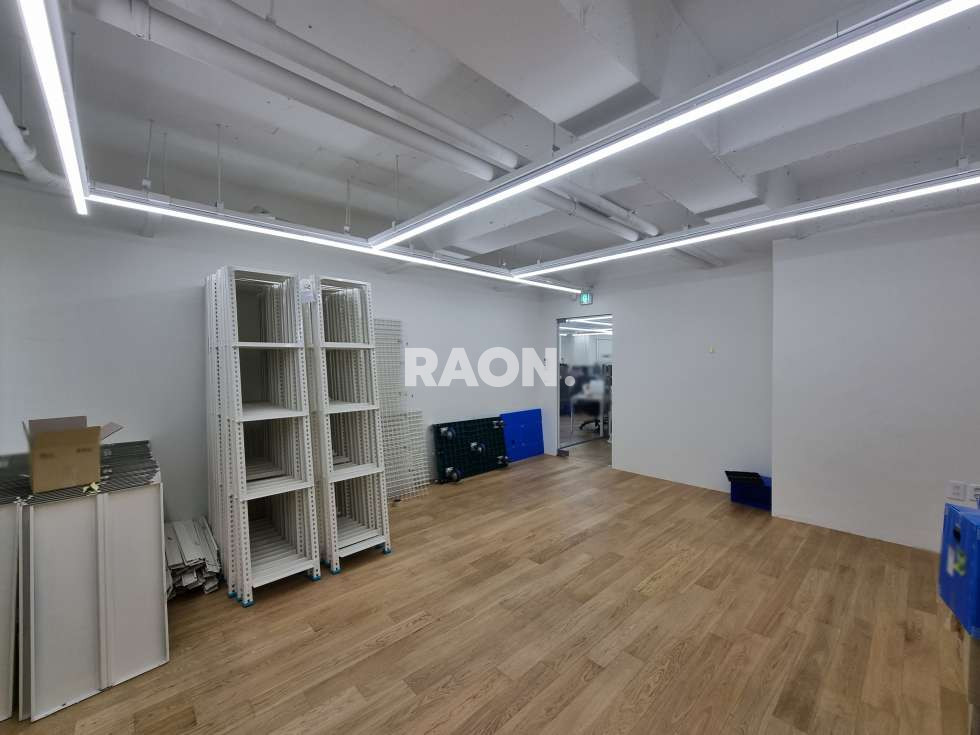 서울 마포구 서교동 [79평] 합정,상수 더블역세권 레드로드길 인테리어 완비 강력추천 임대공간 월세 매물번호 13775 사진 11