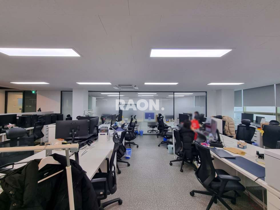 서울 마포구 서교동 [93평] 홍대역세권 인테리어 완비 주차편리 월세 매물번호 13945 사진 7