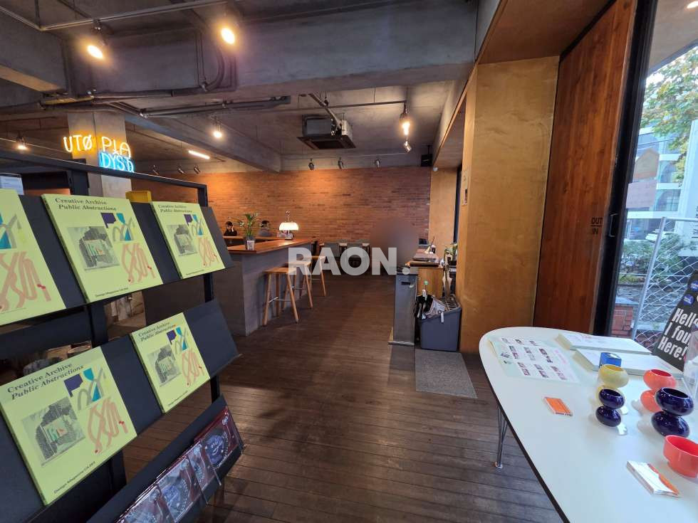 서울 마포구 동교동 158-24 (혜원빌딩) [60평] 홍대 입구역 역세권 1층 카페 인테리어 되어있는 상가 월세 매물번호 13960 사진 8