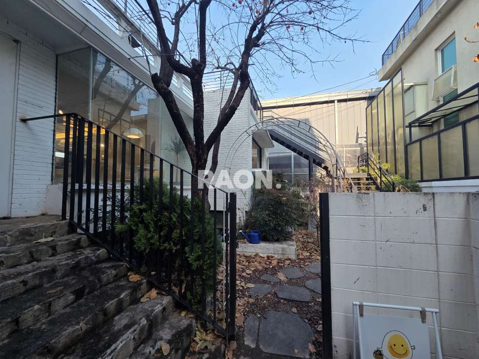 서울 서대문구 연희동 [58평] 연희동 대로변 가시성 우수한 주택형 통임대 건물 월세 매물번호 13983 사진 8