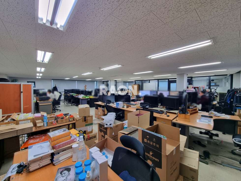 서울 마포구 동교동 [70평]홍대입구역 도보 3분 가성비 사무실 월세 매물번호 13899 사진 5