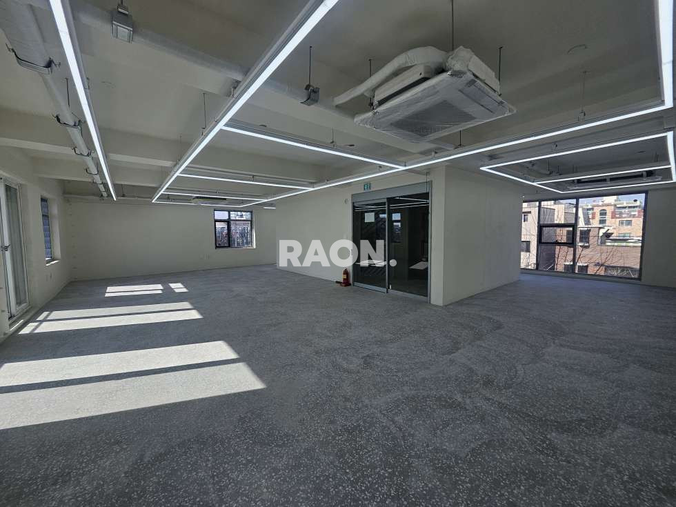 서울 마포구 성산동 [252평]망원역5분대로변 자유업종 호스텔가능 전층냉난방기 월세 매물번호 13265 사진 15