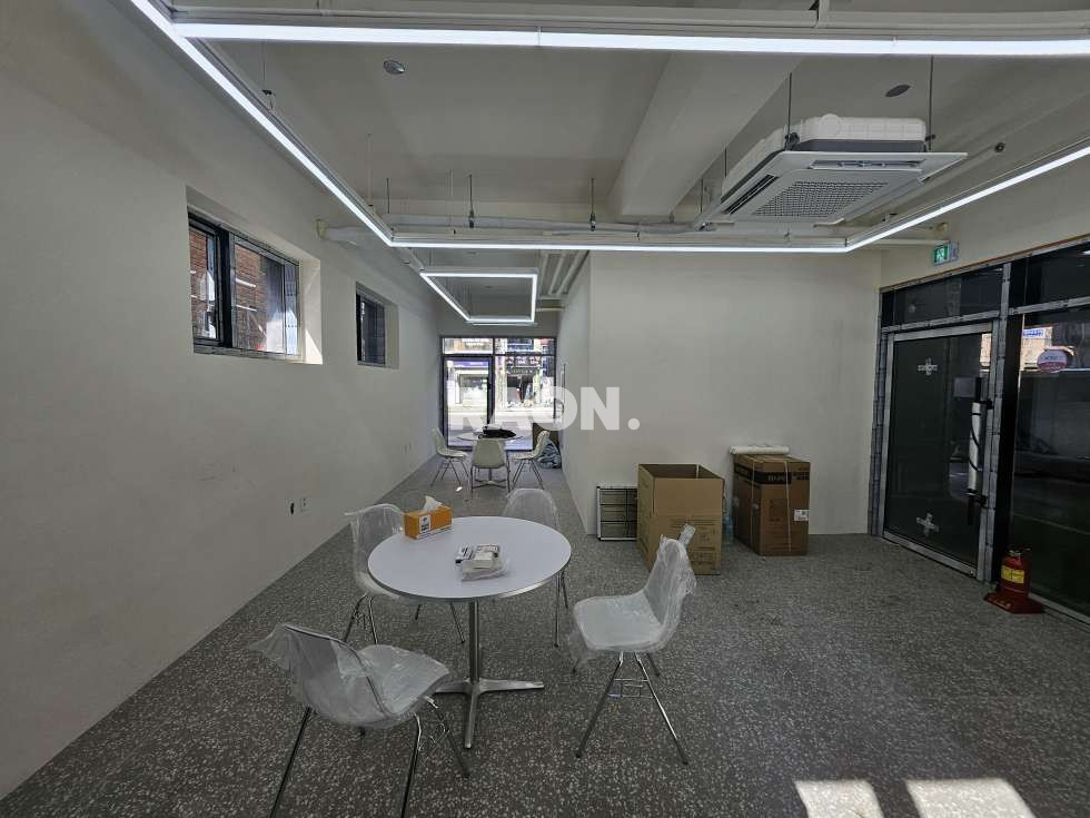 서울 마포구 성산동 [252평]망원역5분대로변 자유업종 호스텔가능 전층냉난방기 월세 매물번호 13265 사진 16