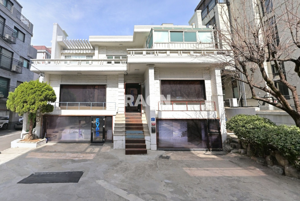 서울 마포구 서교동 [86평]서교동 주택형 통임대 코너 조용한 입지 월세 매물번호 13624 사진 1