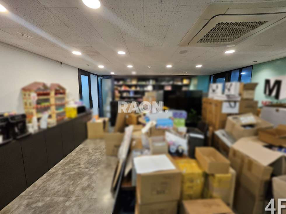 서울 마포구 서교동 [126평] 합정역 바로 앞 대형 가성비 오피스 임대 월세 매물번호 14112 사진 10