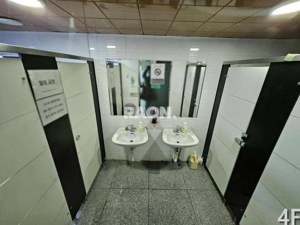 서울 마포구 서교동 [126평] 합정역 바로 앞 대형 가성비 오피스 임대 월세 매물번호 14112 사진 12