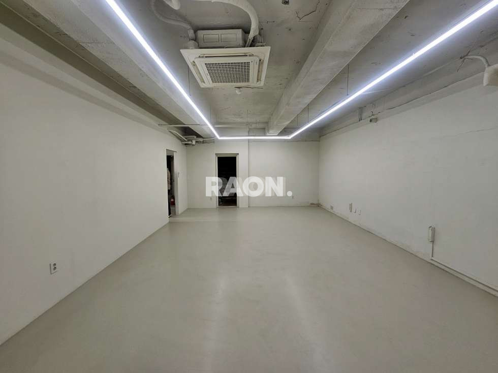 서울 마포구 서교동 [75평] 합정 메세나폴리스 바로 앞 지하1층 임대공간 월세 매물번호 14121 사진 4