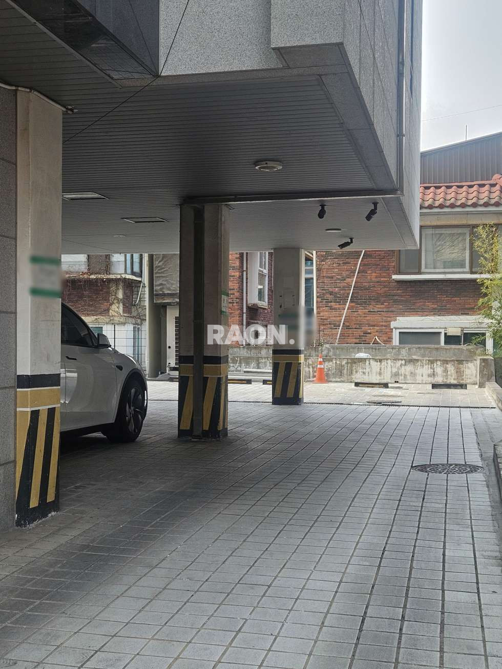 서울 마포구 서교동 [75평] 합정 메세나폴리스 바로 앞 지하1층 임대공간 월세 매물번호 14121 사진 13