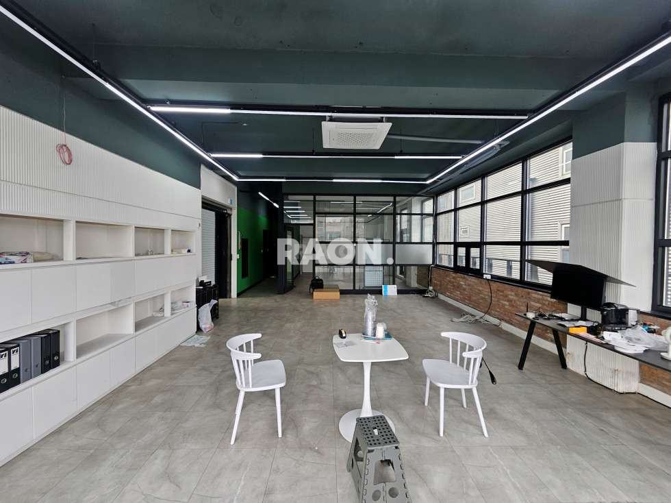 서울 마포구 서교동 [43평] 레드로드 인근 상수,합정 더블 역세권 월세 매물번호 13923 사진 2