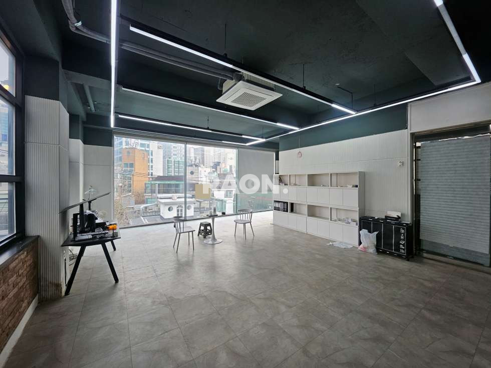 서울 마포구 서교동 [43평] 레드로드 인근 상수,합정 더블 역세권 월세 매물번호 13923 사진 4