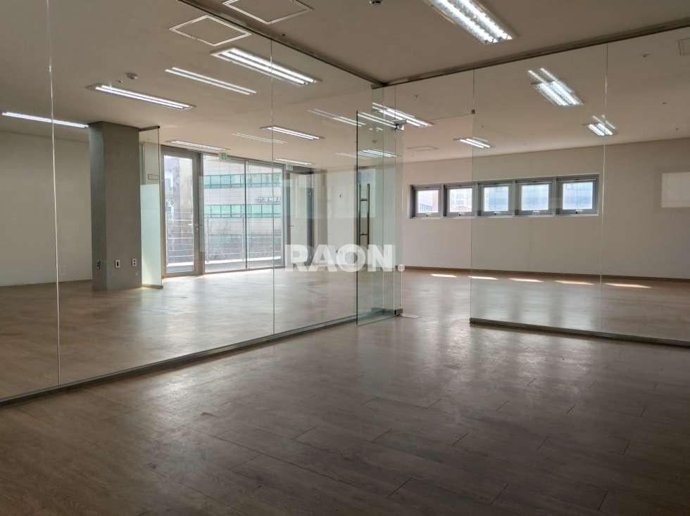 서울 마포구 서교동 [60평] 망원역 바로 앞 컨디션 우수 오피스 임대 월세 매물번호 14155 사진 6