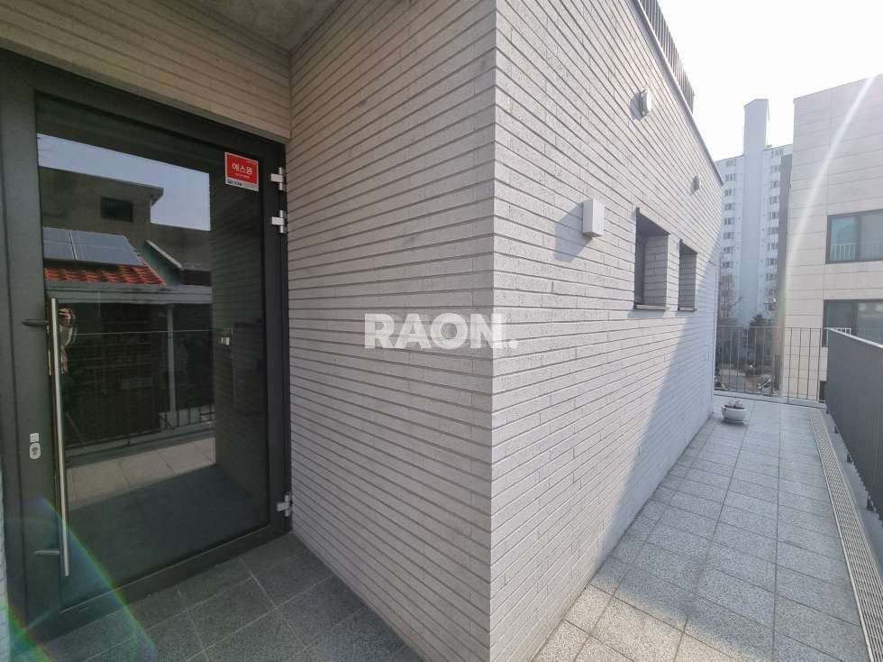 서울 마포구 연남동 [27평] 연남동 경의선 숲길 무권리 임대 공간 월세 매물번호 10520 사진 12