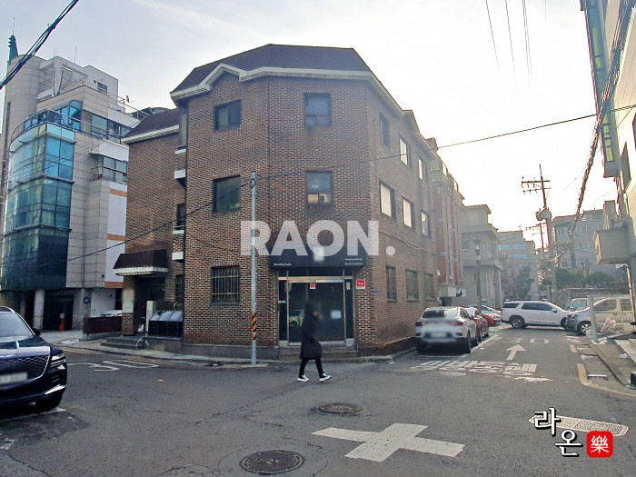 서울 마포구 서교동 [45평] 서교동 가성비를 위한 오피스 임대 월세 매물번호 11535 사진 1