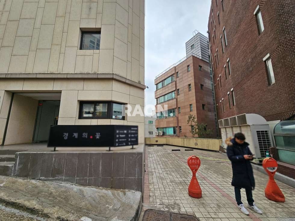 서울 마포구 창전동 [57평] 경의선숲길 인테리어 완비 무권리 오피스 월세 매물번호 13188 사진 16