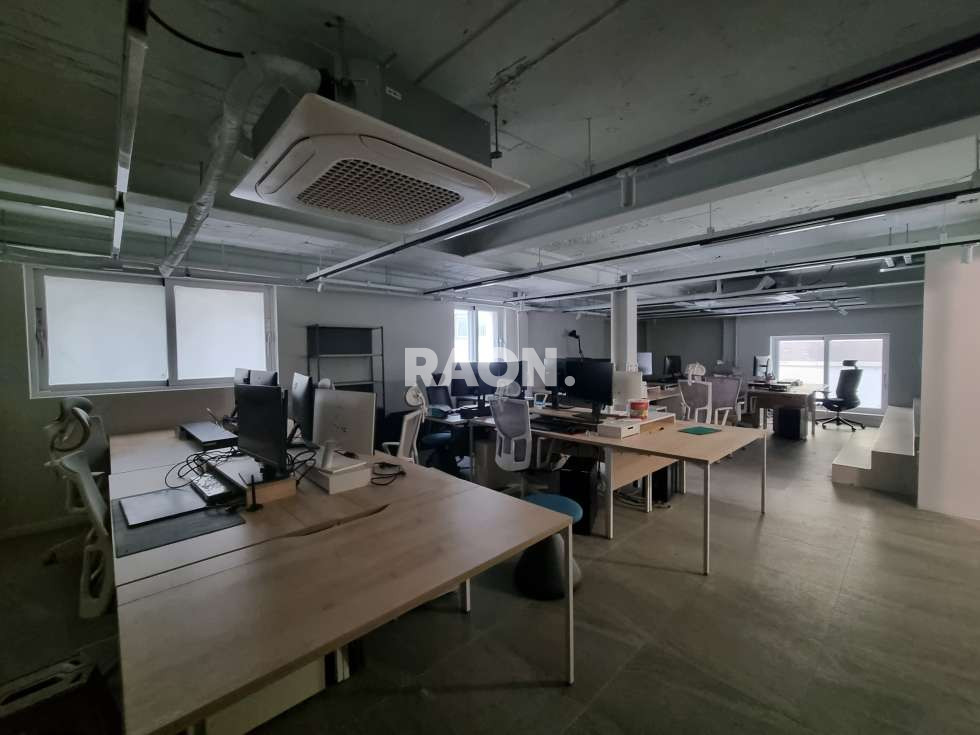 서울 마포구 서교동 [35평] 망원역세권 깔끔한 인테리어 사무실 임대 월세 매물번호 13968 사진 3