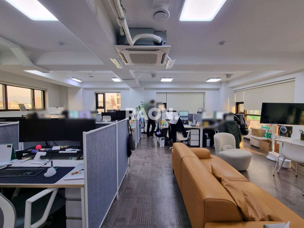 서울 마포구 서교동 [28평] 합정 메세나 폴리스 앞 컨디션 좋은 오피스 임대 월세 매물번호 14025 사진 2