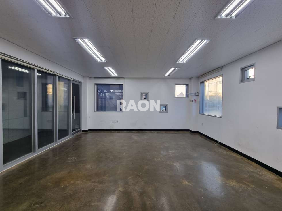서울 마포구 상수동 [19평]상수역세권 레드로드 무권리 상가 사무실 월세 매물번호 11404 사진 2