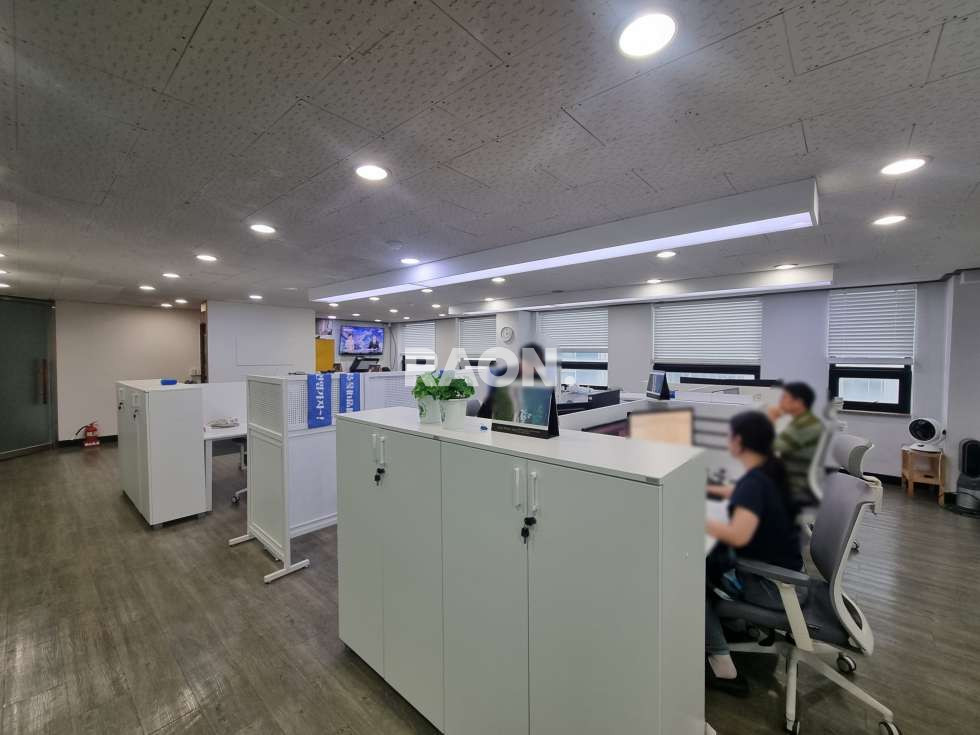 서울 마포구 서교동 [49평]홍대역세권 주차3대 가능한 룸3개 완비된 사무실 월세 매물번호 11248 사진 6