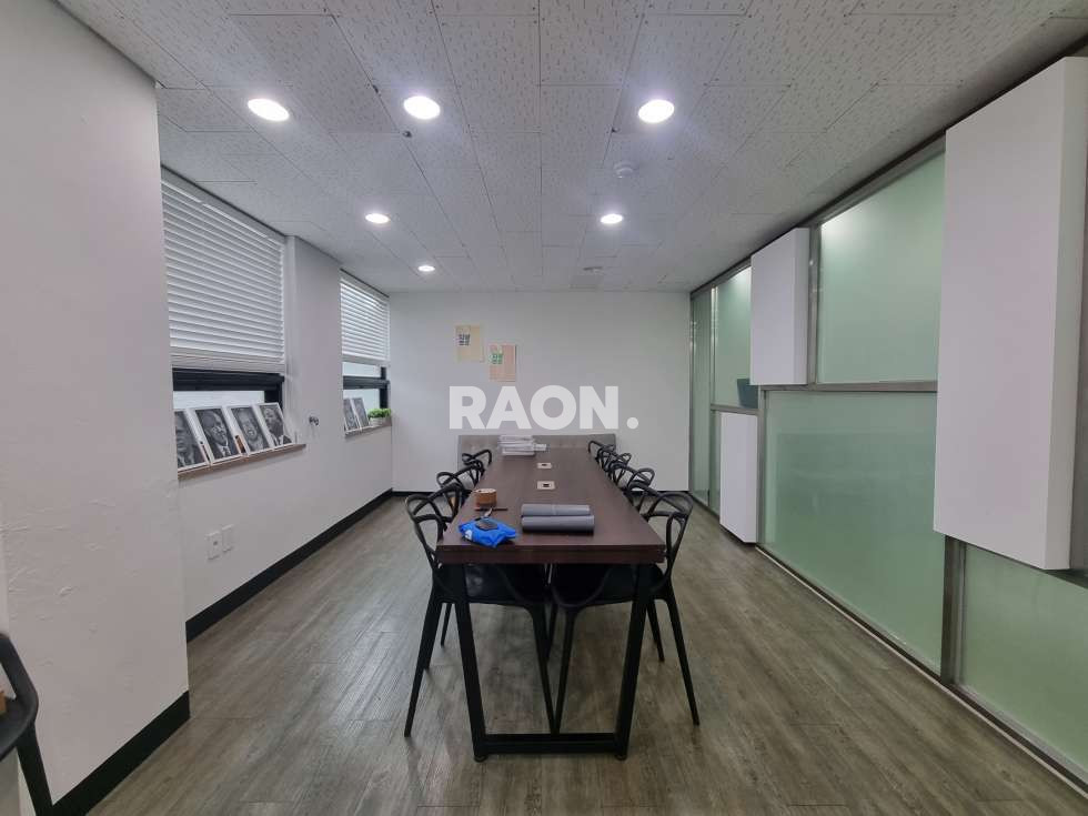 서울 마포구 서교동 [49평]홍대역세권 주차3대 가능한 룸3개 완비된 사무실 월세 매물번호 11248 사진 12